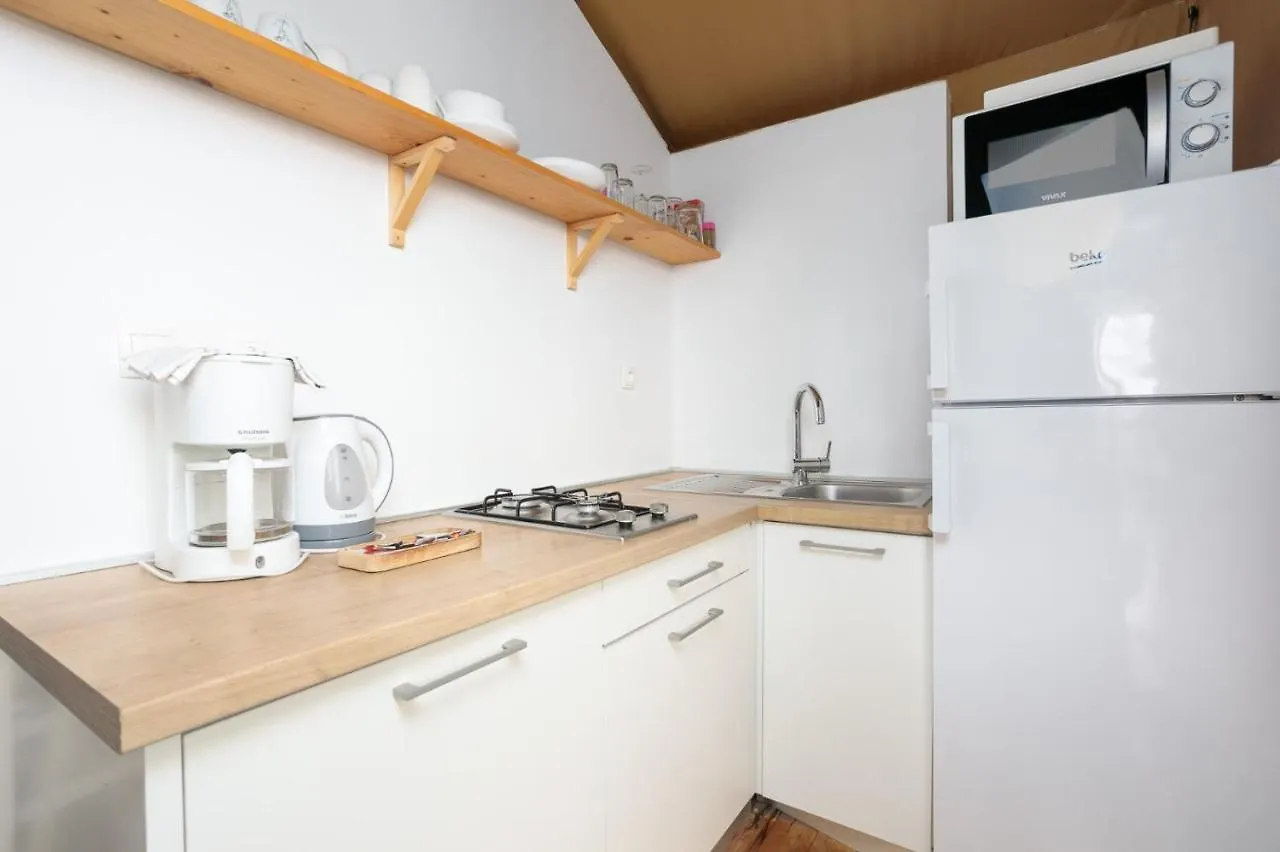 Luksustelt Prima Insula Glamping Hotel Brusici